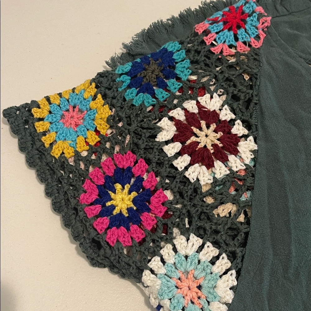 Hippy 70s Retro Crochet Linen Blend Top Granny Square Crochet Sleeves Size Small - Picture 12 of 14